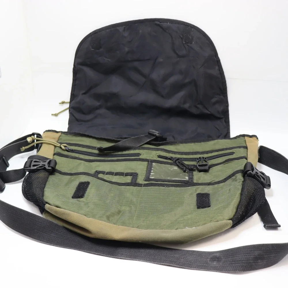 Vintage‎ Gap Messenger Bag Large Green Unisex Tactical Gorpcore Satchel